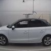 audi a1-sportback 2017 quick_quick_DBA-8XCHZ_WAUZZZ8X5HB018218 image 5
