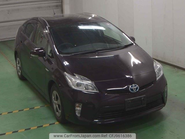 toyota prius 2013 -TOYOTA--Prius ZVW30--5666999---TOYOTA--Prius ZVW30--5666999- image 1