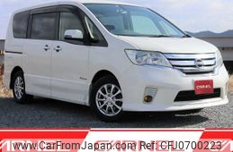 nissan serena 2013 O11458