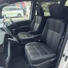 toyota voxy 2018 CFJ1675559 image 15