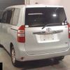 toyota noah 2012 504928-250702160033 image 1