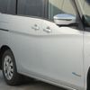 nissan serena 2016 quick_quick_DAA-GC27_GC27-007608 image 10