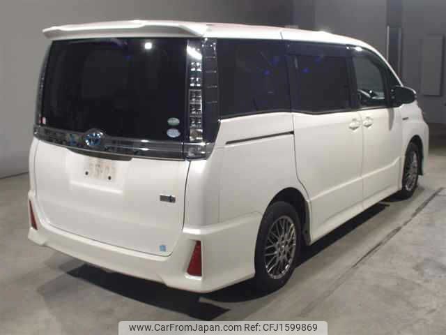 toyota voxy 2016 CFJ1599869 image 2