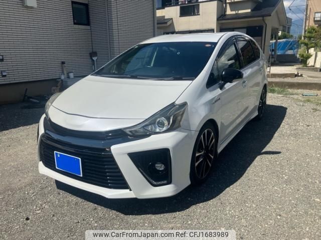toyota prius-α 2015 CFJ1683989 image 2