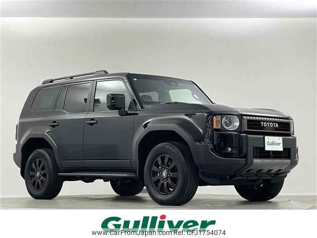 toyota land-cruiser-wagon 2024 CFJ1754074 image 1