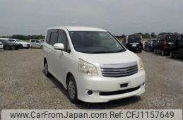toyota noah 2012 -TOYOTA--Noah DBA-ZRR75G--ZRR75-0100469---TOYOTA--Noah DBA-ZRR75G--ZRR75-0100469-