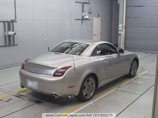 lexus sc 2009 CFJ1830275 image 2