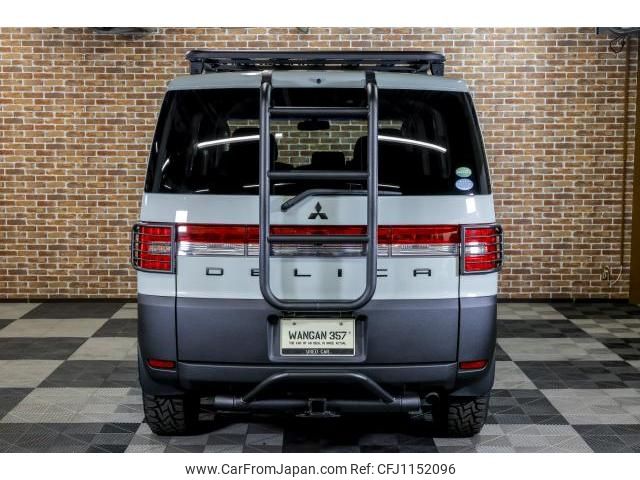 mitsubishi delica-d5 2023 quick_quick_3DA-CV1W_CV1W-4017095 image 2