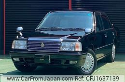 toyota crown 2003 CFJ1637139