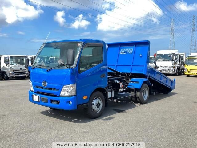 hino dutro 2024 -HINO--Hino Dutoro 2KG-XZU700X--XZU700-****576---HINO--Hino Dutoro 2KG-XZU700X--XZU700-****576- image 1