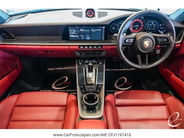 porsche 911 2019 quick_quick_3BA-992L30_WP0ZZZ99ZLS218394 image 2