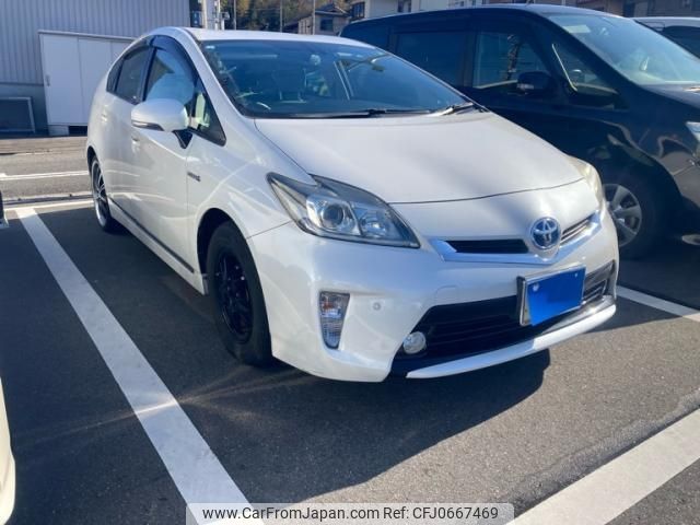 toyota prius 2013 -TOYOTA--Prius DAA-ZVW30--ZVW30-5715036---TOYOTA--Prius DAA-ZVW30--ZVW30-5715036- image 2