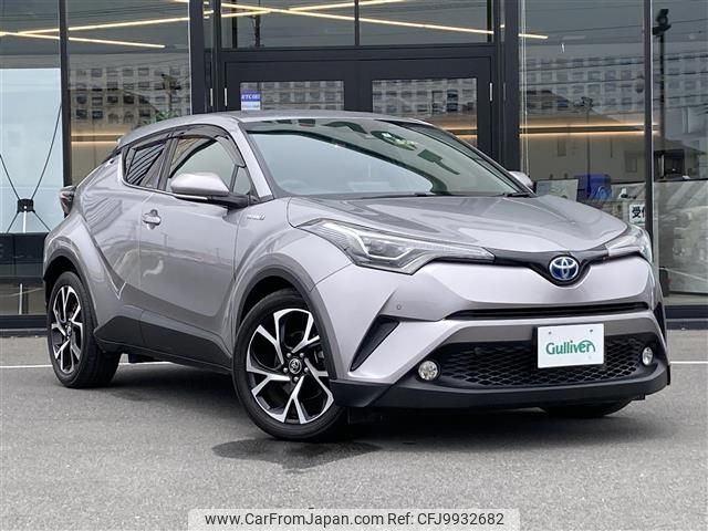 toyota c-hr 2017 -TOYOTA--C-HR DAA-ZYX10--ZYX10-2037680---TOYOTA--C-HR DAA-ZYX10--ZYX10-2037680- image 1