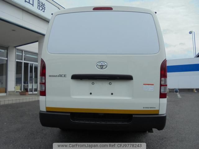 toyota regiusace-van 2019 quick_quick_CBF-TRH200V_TRH200-0292388 image 2