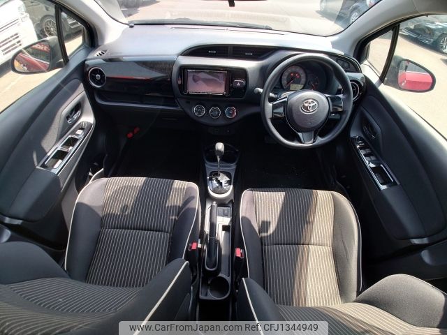 toyota vitz 2017 -TOYOTA--Vitz DBA-KSP130--KSP130-2217357---TOYOTA--Vitz DBA-KSP130--KSP130-2217357- image 2