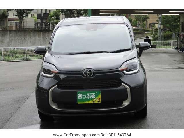 toyota sienta 2023 CFJ1549764 image 2