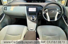 toyota prius 2011 CFJ1613873