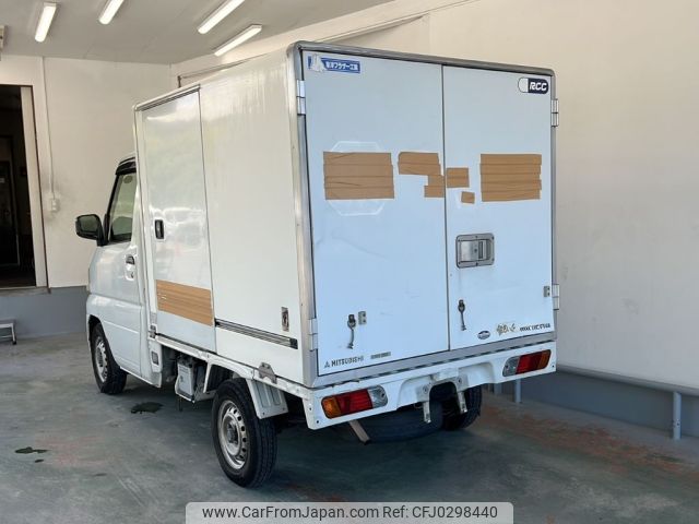 mitsubishi minicab-truck 2004 -MITSUBISHI--Minicab Truck U61T-0909236---MITSUBISHI--Minicab Truck U61T-0909236- image 2