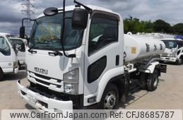 isuzu forward 2017 CFJ8685787