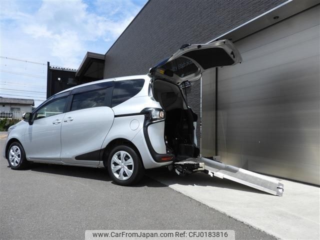 toyota sienta 2019 -TOYOTA--Sienta NSP172G--7008622---TOYOTA--Sienta NSP172G--7008622- image 1