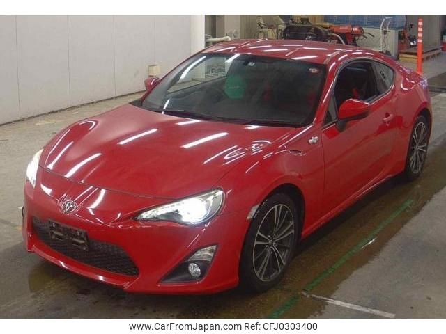 toyota 86 2013 quick_quick_DBA-ZN6_003502 image 2