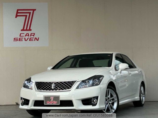 toyota crown 2010 CFJ1585088 image 1