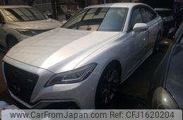 toyota crown 2022 CFJ1620204