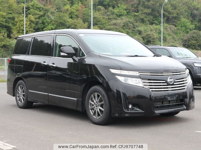 nissan elgrand 2011 NIKYO_XJ15616 image 1