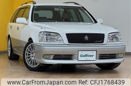 toyota crown-estate 2005 CFJ1768439