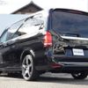mercedes-benz v-class 2017 quick_quick_447811_WDF44781323251939 image 2