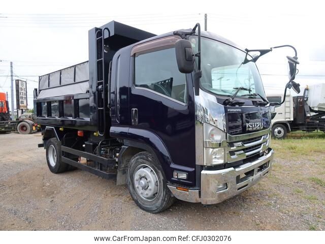 isuzu forward 2015 -ISUZU--Forward LKG-FTR90S2--FTR90-7004872---ISUZU--Forward LKG-FTR90S2--FTR90-7004872- image 1