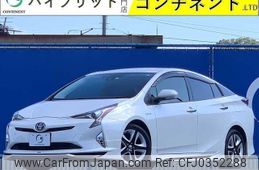 toyota prius 2018 -TOYOTA--Prius ZVW50--ZVW50-6127205---TOYOTA--Prius ZVW50--ZVW50-6127205-