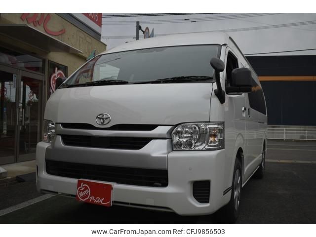 toyota hiace-commuter 2024 quick_quick_3DF-GDH223B_GDH223B-2007211 image 1