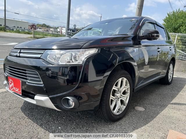 mitsubishi outlander-phev 2014 quick_quick_DLA-GG2W_GG2W-0100714 image 1