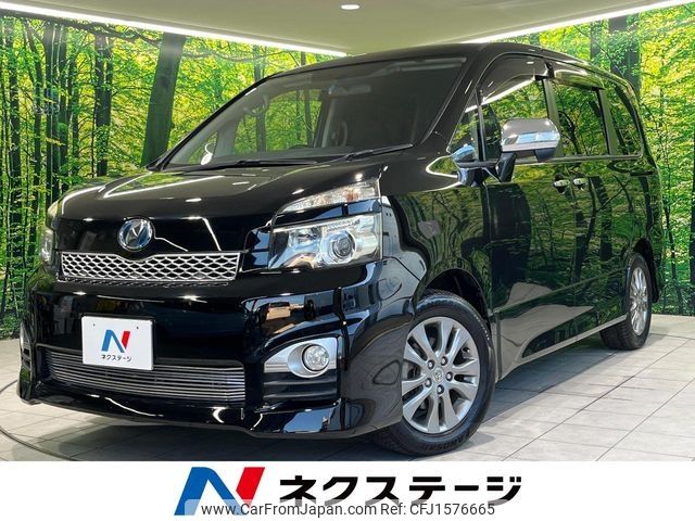toyota voxy 2011 CFJ1576665 image 1