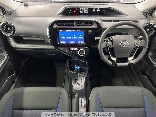 toyota aqua 2018 CFJ1836562 image 2