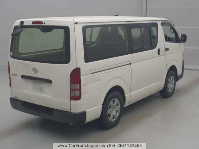 toyota hiace-van 2013 quick_quick_LDF-KDH206V_KDH206-8068526 image 2