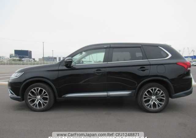 mitsubishi outlander 2016 646828-Y2025050308F-21 image 2