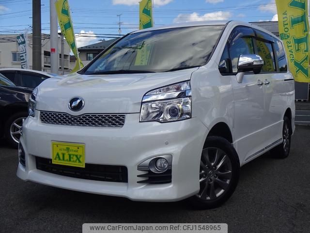 toyota voxy 2013 CFJ1548965 image 1