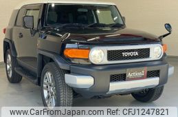 toyota fj-cruiser 2011 40
