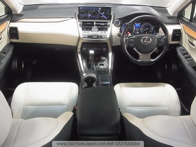 lexus nx 2017 CFJ1634064 image 2