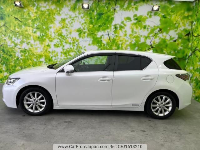 lexus ct 2012 CFJ1613210 image 2