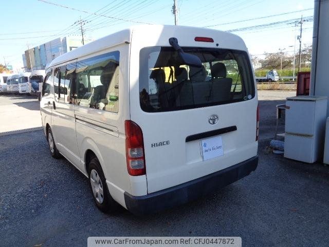 toyota hiace-wagon 2004 -TOYOTA 【所沢 302ｿ2234】--Hiace Wagon TRH214W--0001428---TOYOTA 【所沢 302ｿ2234】--Hiace Wagon TRH214W--0001428- image 2