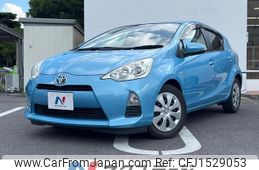 toyota aqua 2012 CFJ1529053