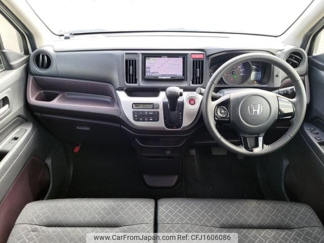 honda n-wgn 2014 CFJ1606086 image 2