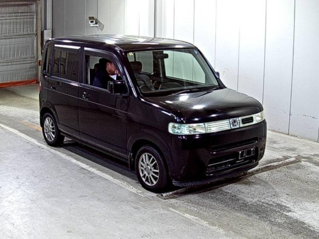 car_062f5359-5421-4123-98a9-