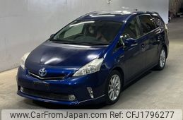 toyota prius-α 2013 CFJ1796277