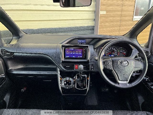 toyota voxy 2019 -TOYOTA--Voxy DBA-ZRR80W--ZRR80-0546374---TOYOTA--Voxy DBA-ZRR80W--ZRR80-0546374- image 2