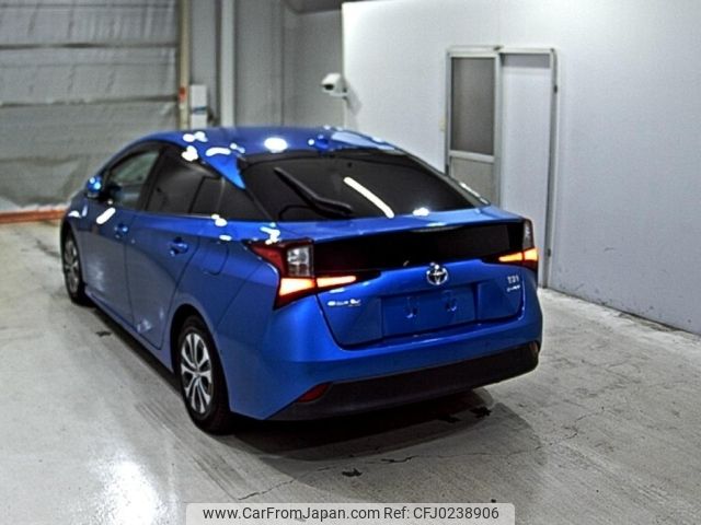 toyota prius 2019 -TOYOTA--Prius ZVW55-8069502---TOYOTA--Prius ZVW55-8069502- image 2