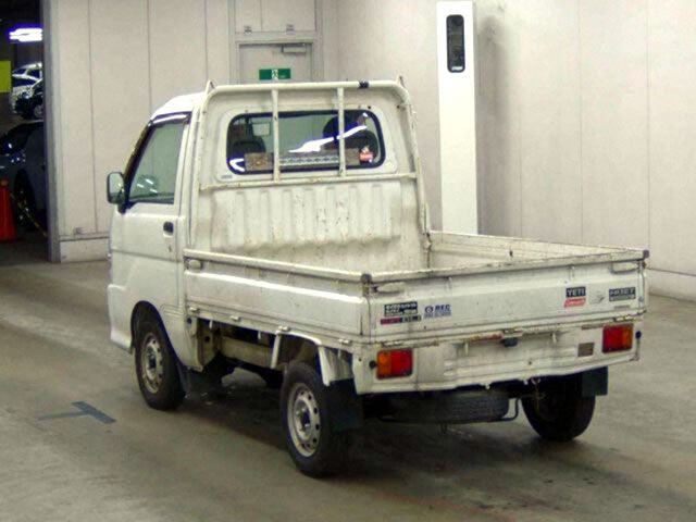 daihatsu hijet-truck 1999 No.15713 image 2